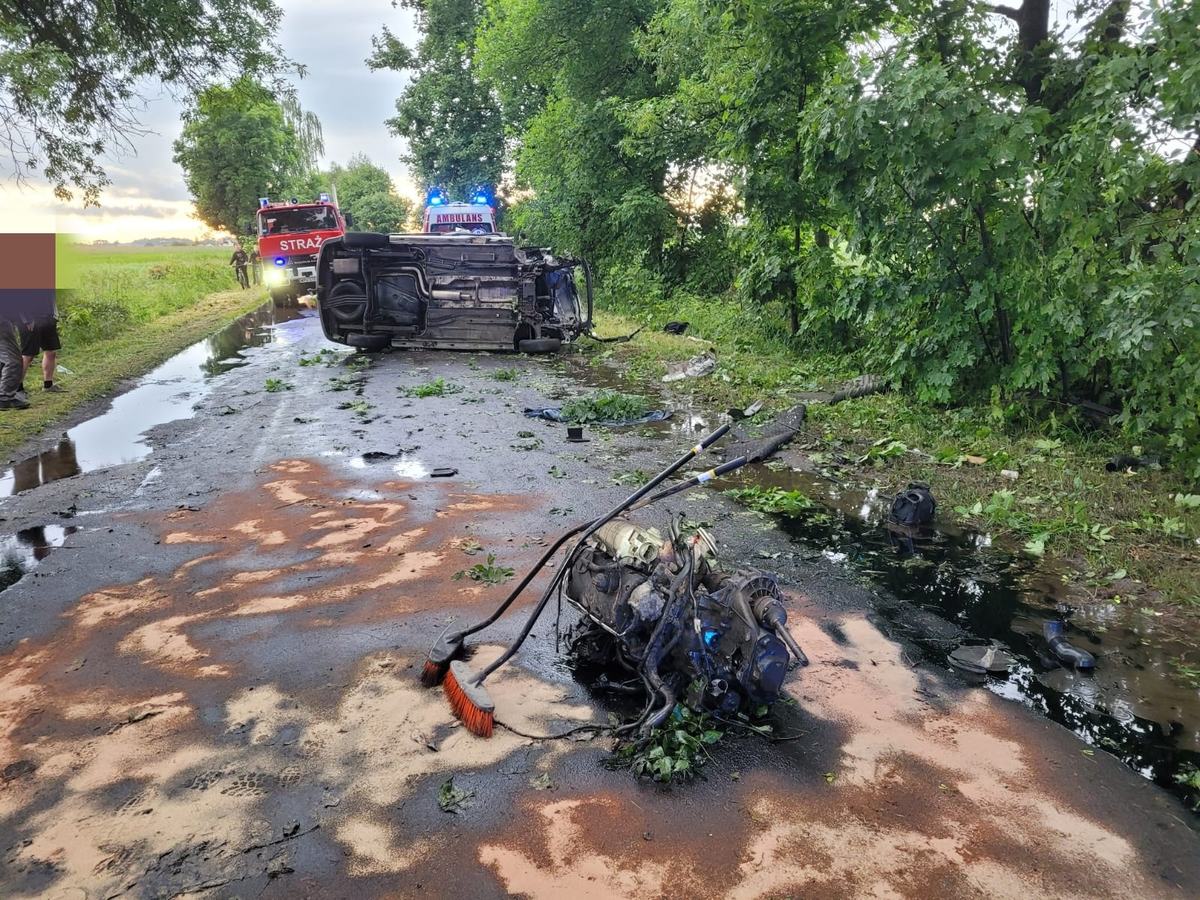 Groźny wypadek pod Wyszkowem - fot. mazowiecka.policja.gov.pl
